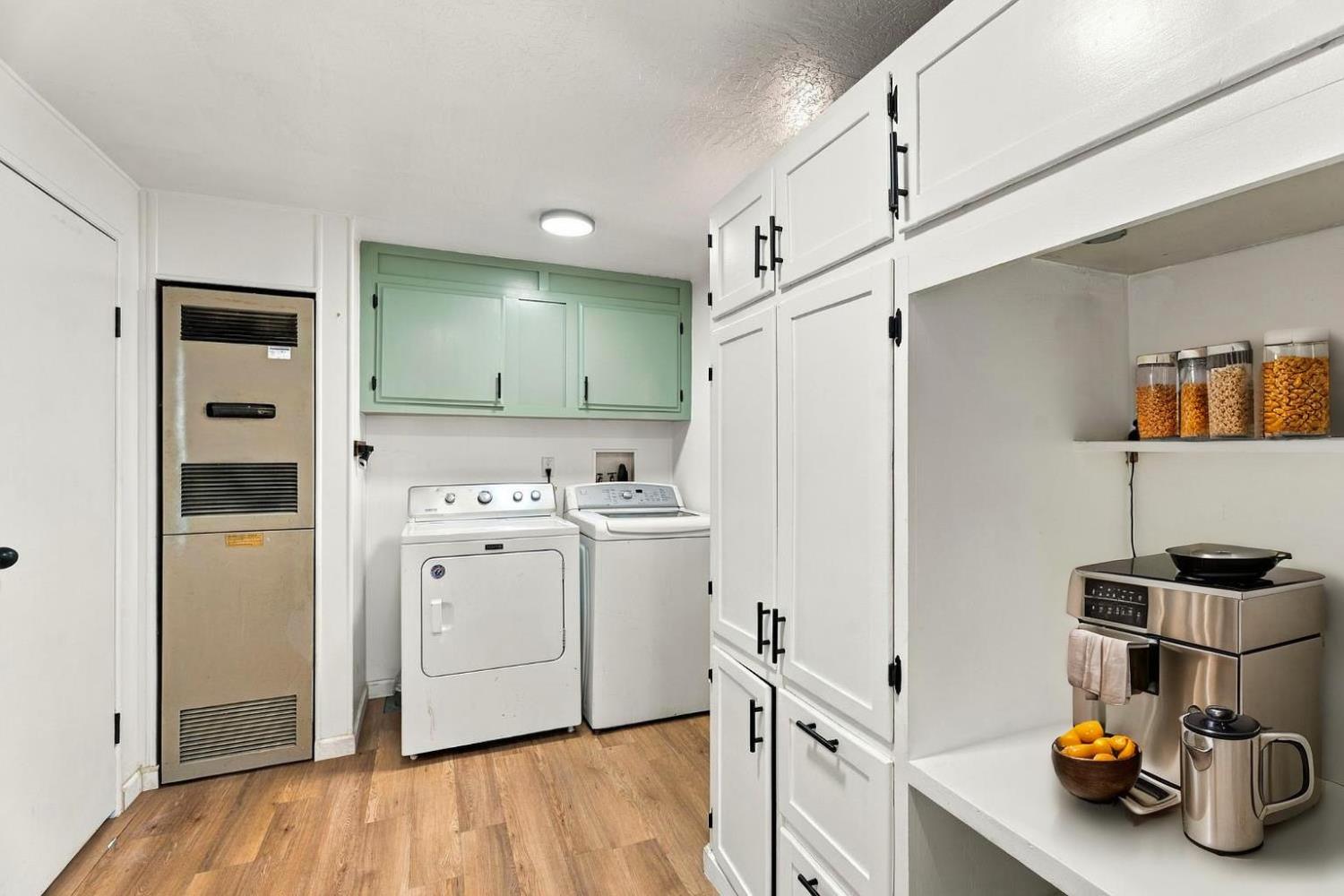 2575 Willlow, Unit 76 Fresno, CA 93725 - Photo 9 of 36 Gallery Image 9