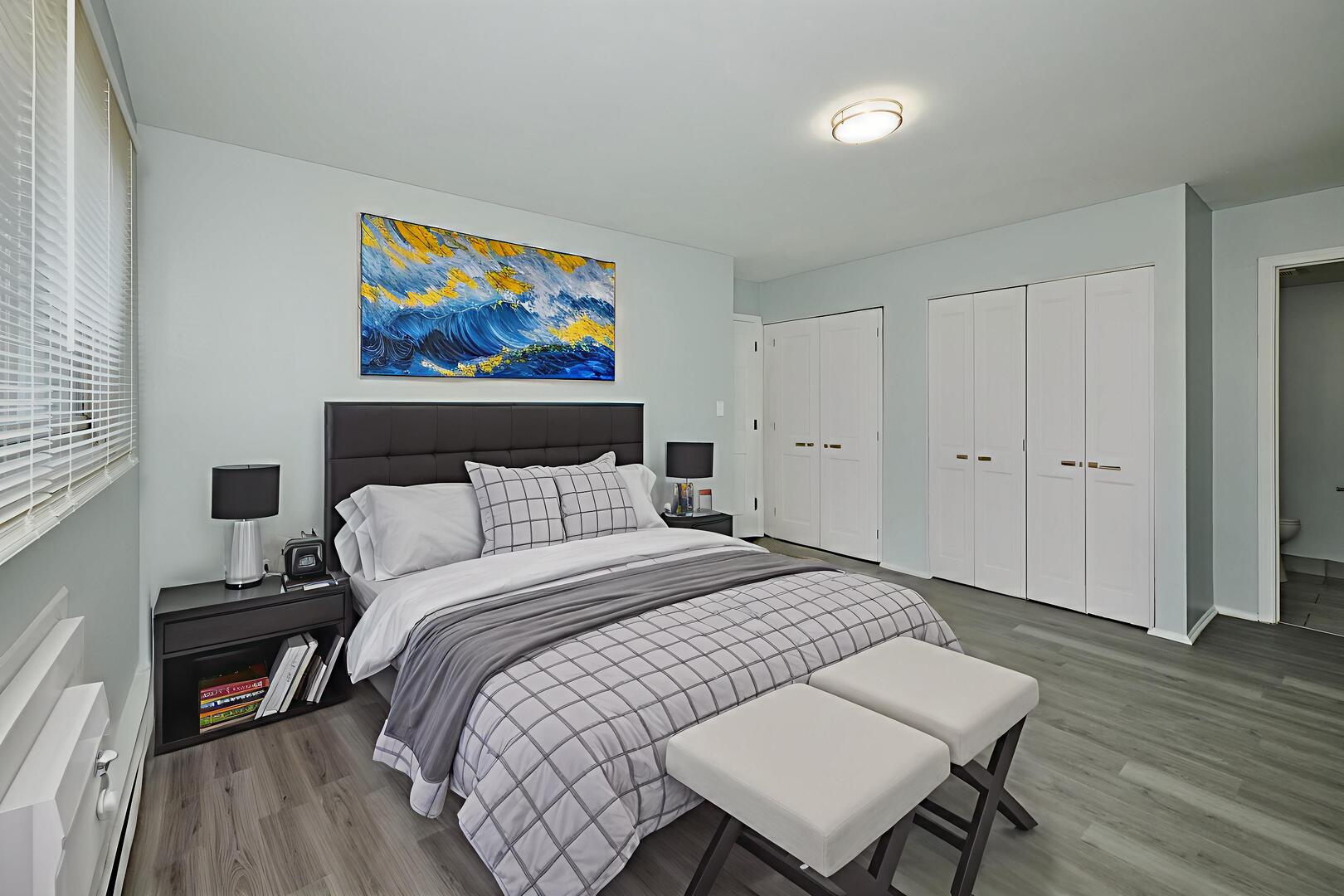 1320 Lore Lane, Unit 101A Lombard, IL 60148 - Photo 47 of 65 a bedroom with a bed and a table