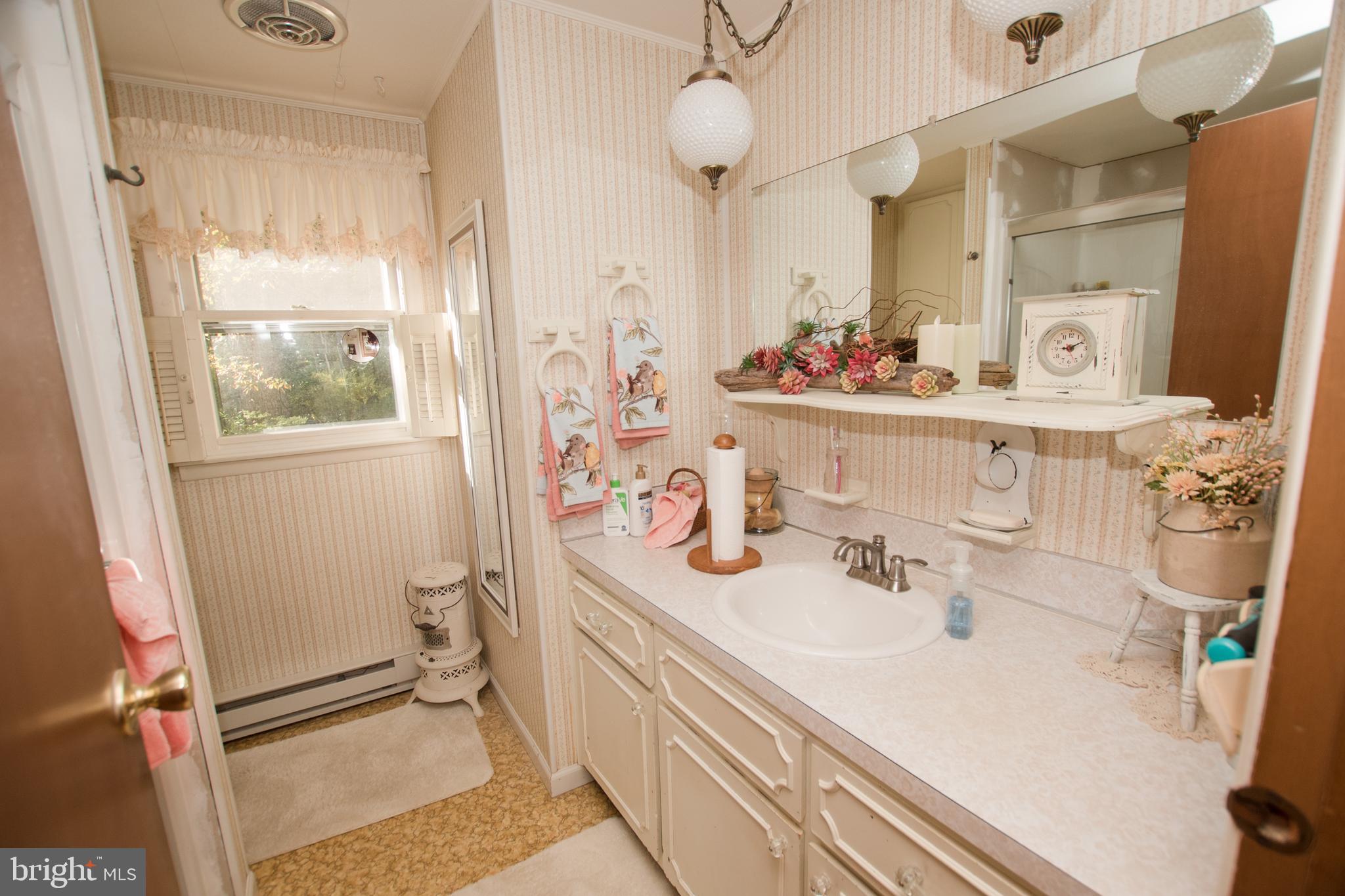 13 Barnhart Road Westminster, MD 21158 - Photo 21 of 41 Gallery Image 21
