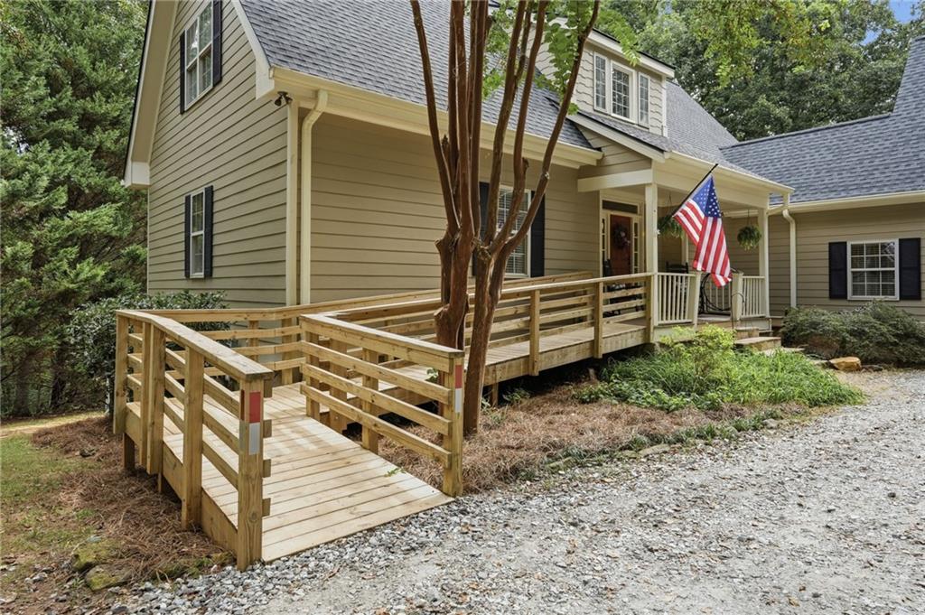 907 Rainbow Circle Cleveland, GA 30528 - Photo 13 of 94 Gallery Image 13