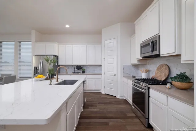 $504,900 | 552 Chinkapin Trail, New Braunfels, TX 78132