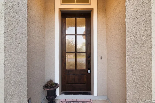 $504,900 | 552 Chinkapin Trail, New Braunfels, TX 78132