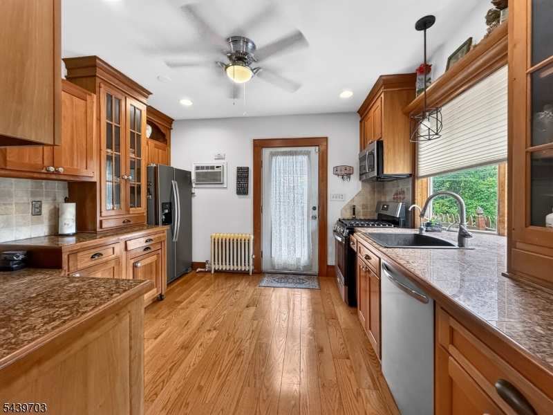 72 Hillcrest Road Watchung, NJ 07069 - Photo 5 of 25