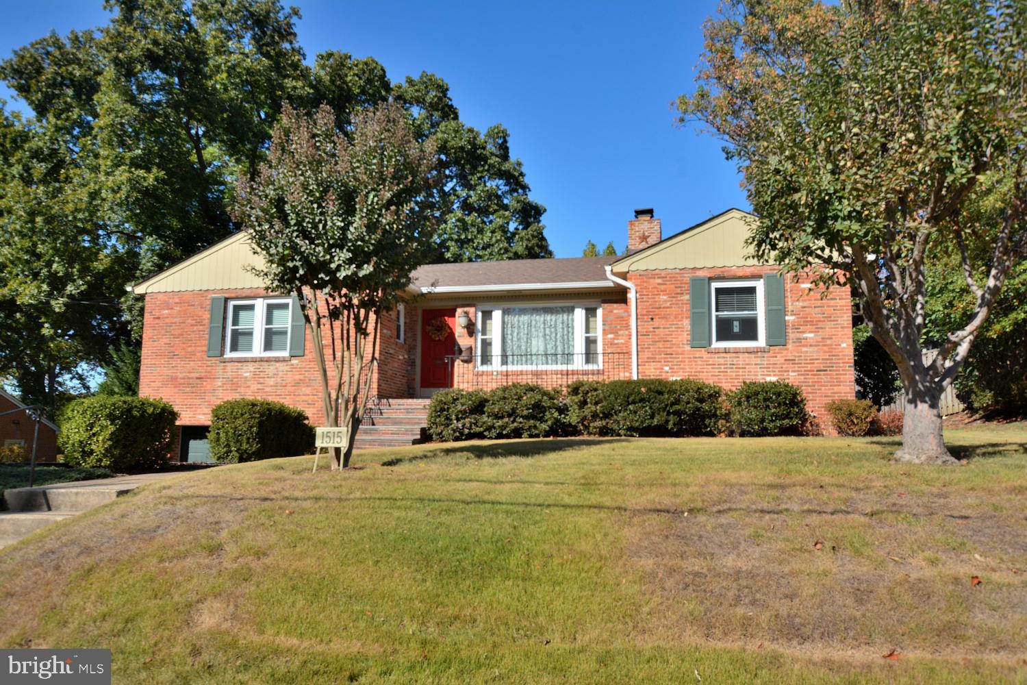 1515 23rd Road South Arlington, VA 22202 - Photo 2 of 34 FRONT VIEW FROM DIFFERENT ANGLE