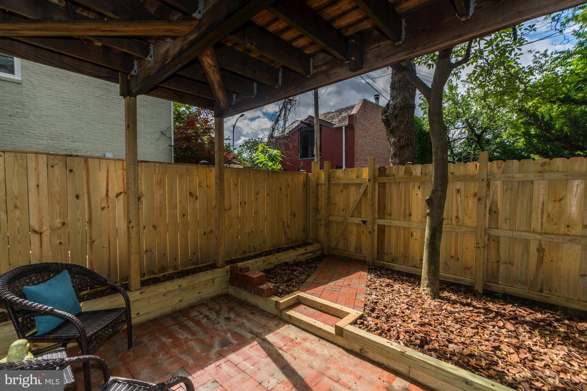 411 E Street Northeast Washington, DC 20002 - Photo 23 of 25