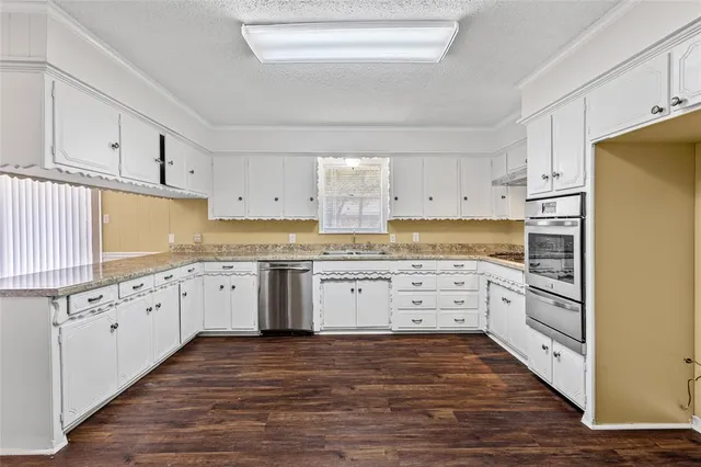 $2,000 | 6305 Chapman Drive, Greenville, TX 75402