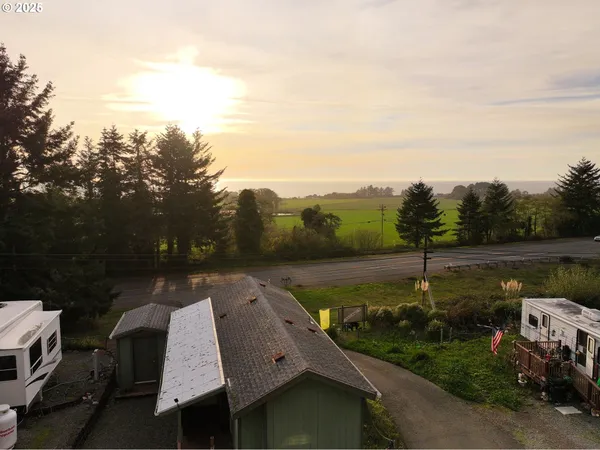 $64,999 | 15061 Highway 101, Unit 4, Brookings, OR 97415