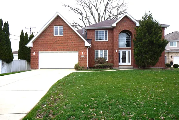 $489,900 | 830 East 152nd Street, South Holland, IL 60473