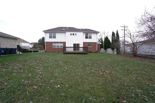 $489,900 | 830 East 152nd Street, South Holland, IL 60473