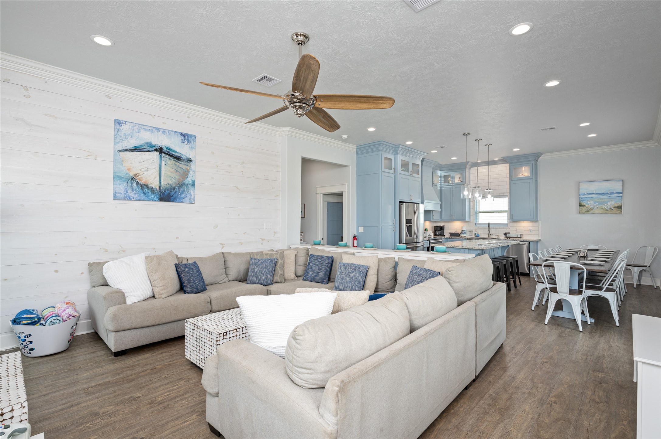 997 South Redfish Crystal Beach, TX 77650 - Photo 8 of 45 a living room with furniture and a view of kitchen