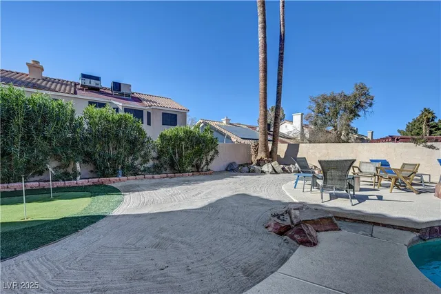 $795,000 | 1486 Powder Horn Drive, Henderson, NV 89014