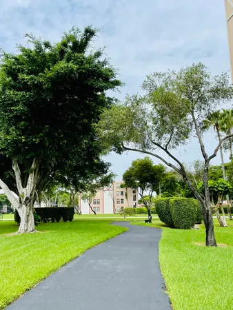 $3,900 | 14476 Amberly Lane, Unit 208, Delray Beach, FL 33446