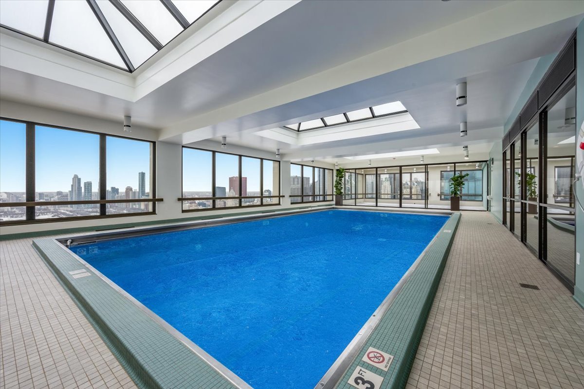 360 East Randolph Street, Unit 1002 Chicago, IL 60601 - Photo 25 of 27 a view of swimming pool with outdoor seating