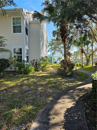 $1,700 | 1914 Westminster Circle, Unit 131, Vero Beach, FL 32966