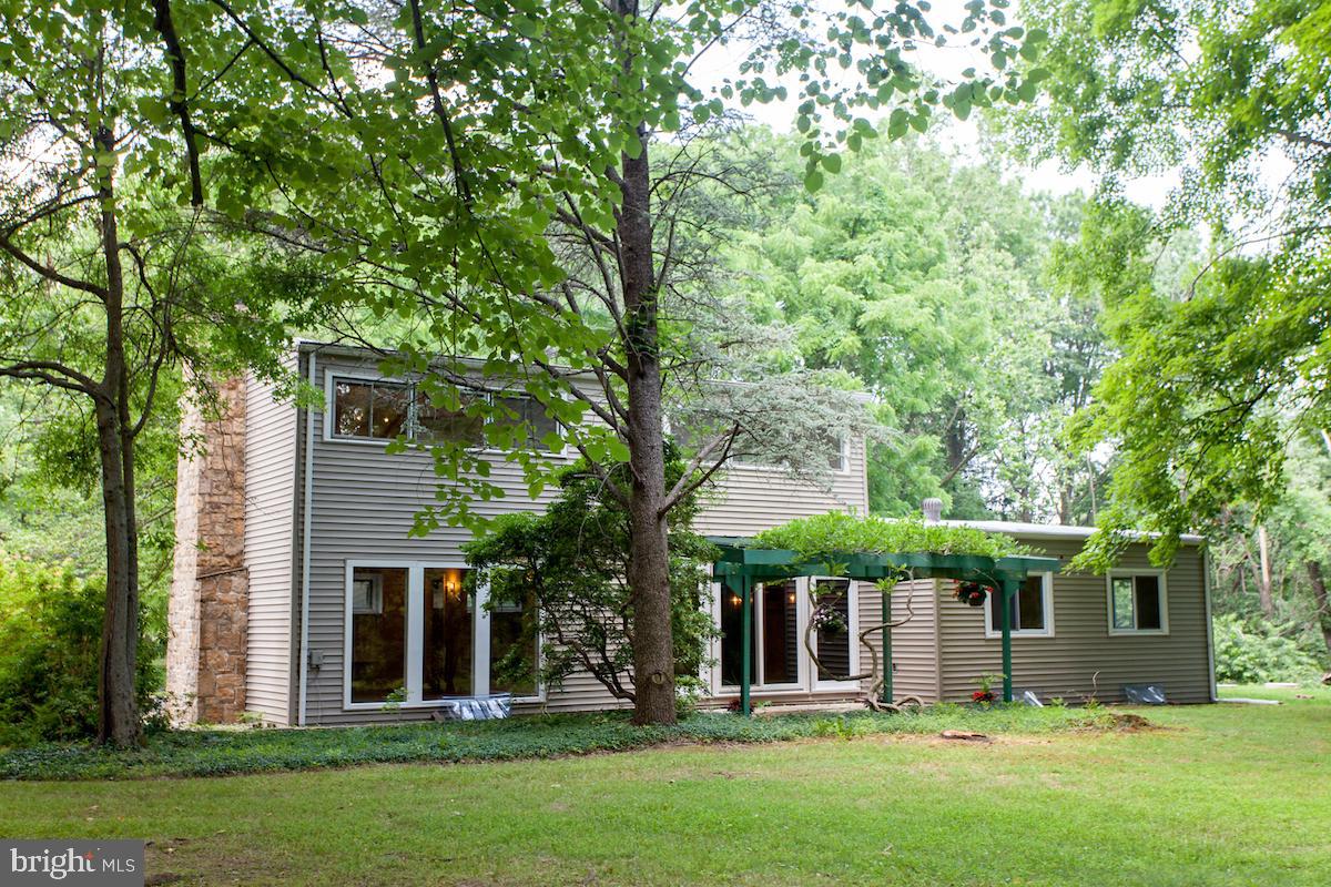 2925 Street Road Doylestown, PA 18902 - Photo 30 of 38 Exterior Rear