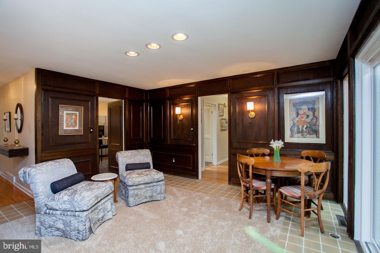 2925 Street Road Doylestown, PA 18902 - Photo 6 of 38 Dining/Sitting Room