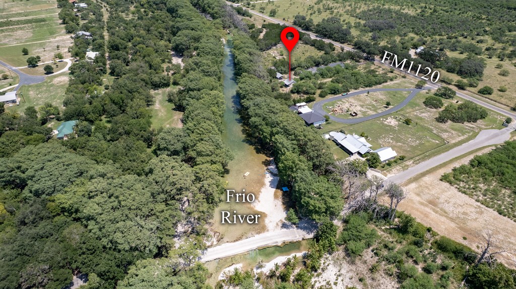 3598 Ranch Road 1120 Rio Frio, TX 78879 - Photo 22 of 27