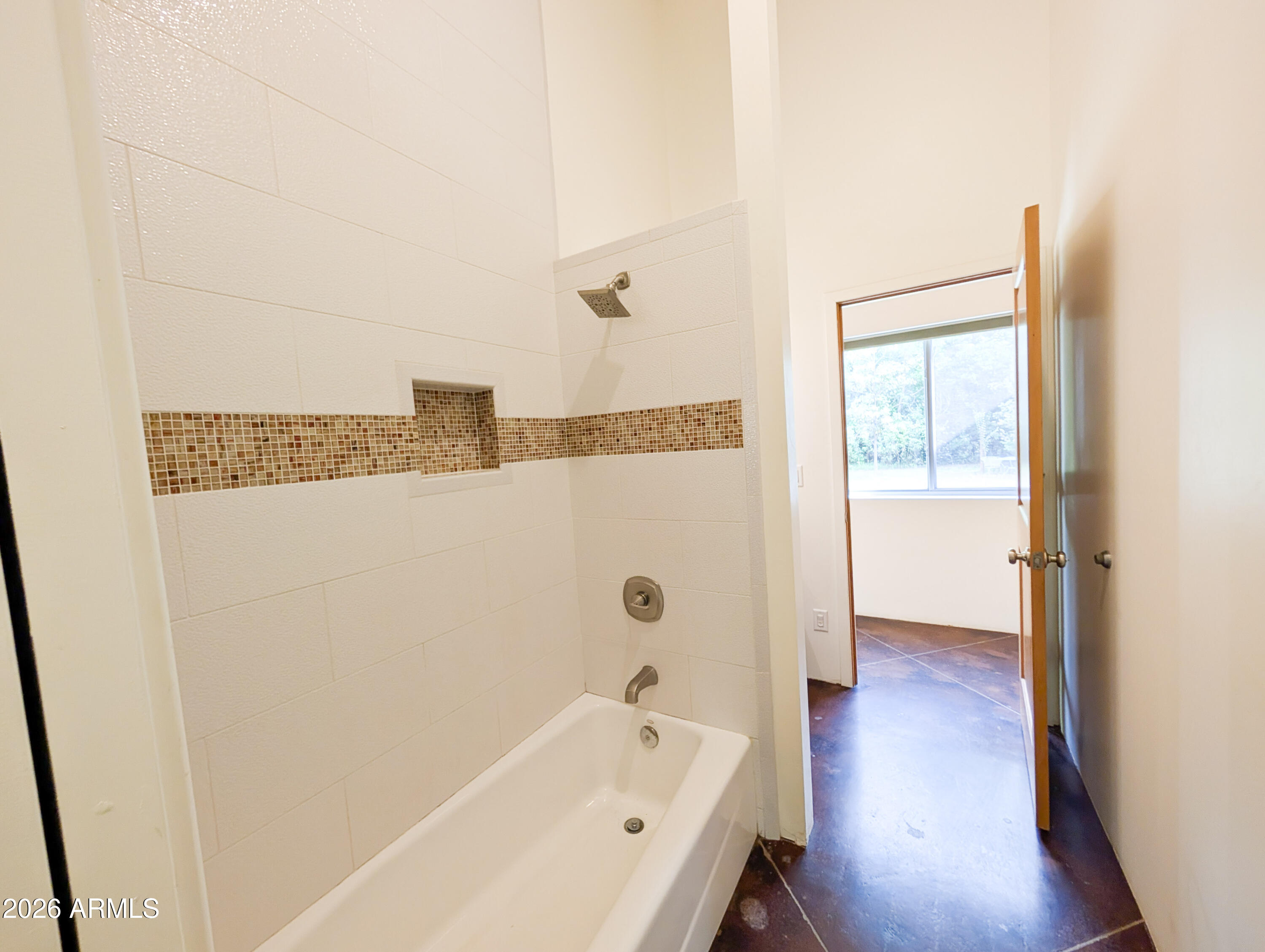 1165 North Willard Road Cottonwood, AZ 86326 - Photo 36 of 122 a bathroom with a bathtub and a shower