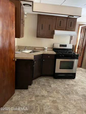 $250,000 | 19 Ingersoll Avenue, Schenectady, NY 12305