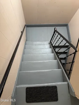 $250,000 | 19 Ingersoll Avenue, Schenectady, NY 12305