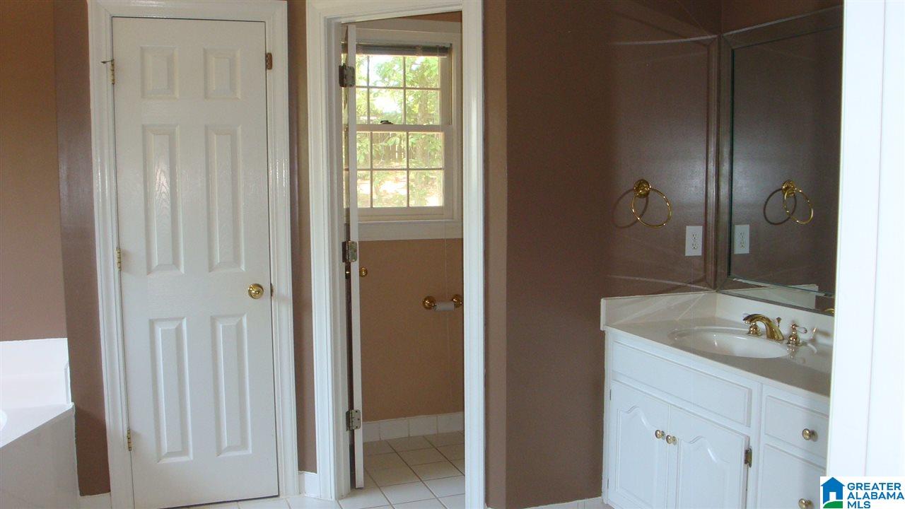 320 Woodward Road Trussville, AL 35173 - Photo 15 of 46