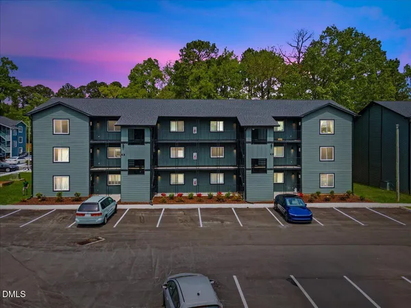 $198,000 | 1309 East Hudson Avenue, Unit D12, Durham, NC 27705