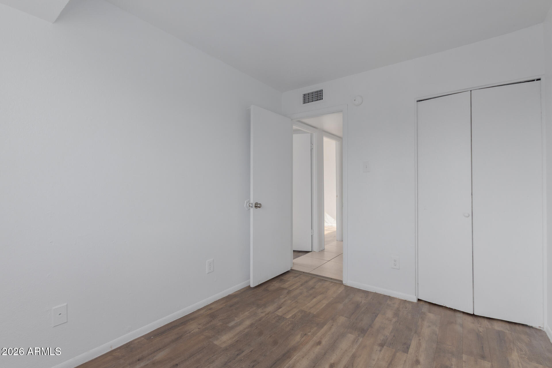 4002 West Palomino Road Phoenix, AZ 85019 - Photo 12 of 23 a view of an empty room