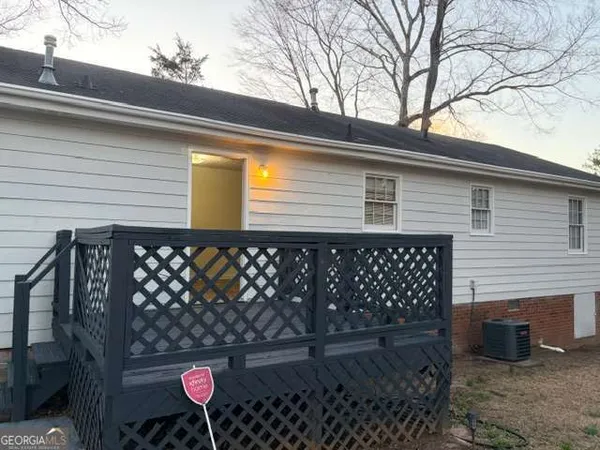 $1,350 | 10312 Canyon Trail, Jonesboro, GA 30238