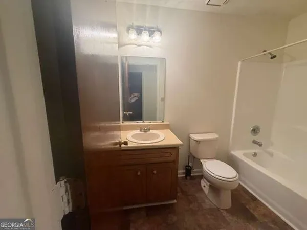 $1,350 | 10312 Canyon Trail, Jonesboro, GA 30238