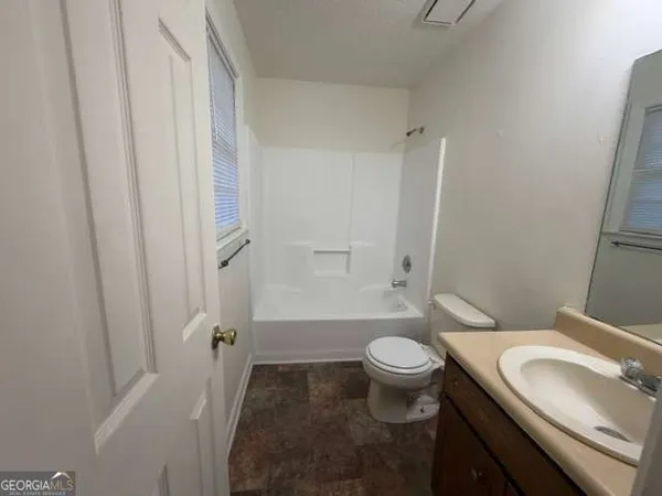 $1,350 | 10312 Canyon Trail, Jonesboro, GA 30238