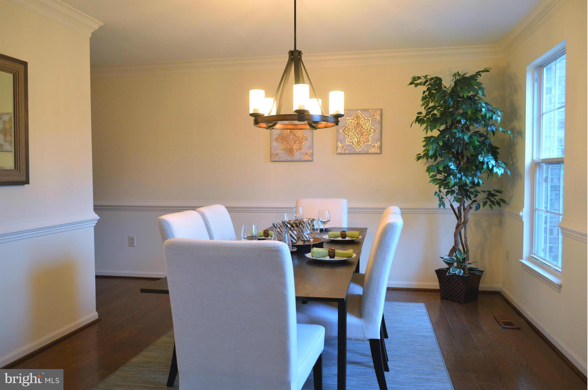 6404 Stream Valley Way Gaithersburg, MD 20882 - Photo 14 of 30 Dining Room