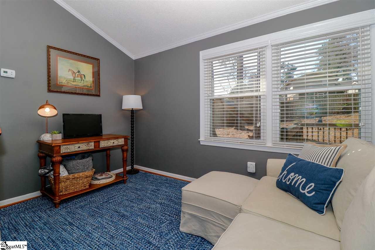 304 Jamestown Road Easley, SC 29640 - Photo 16 of 36