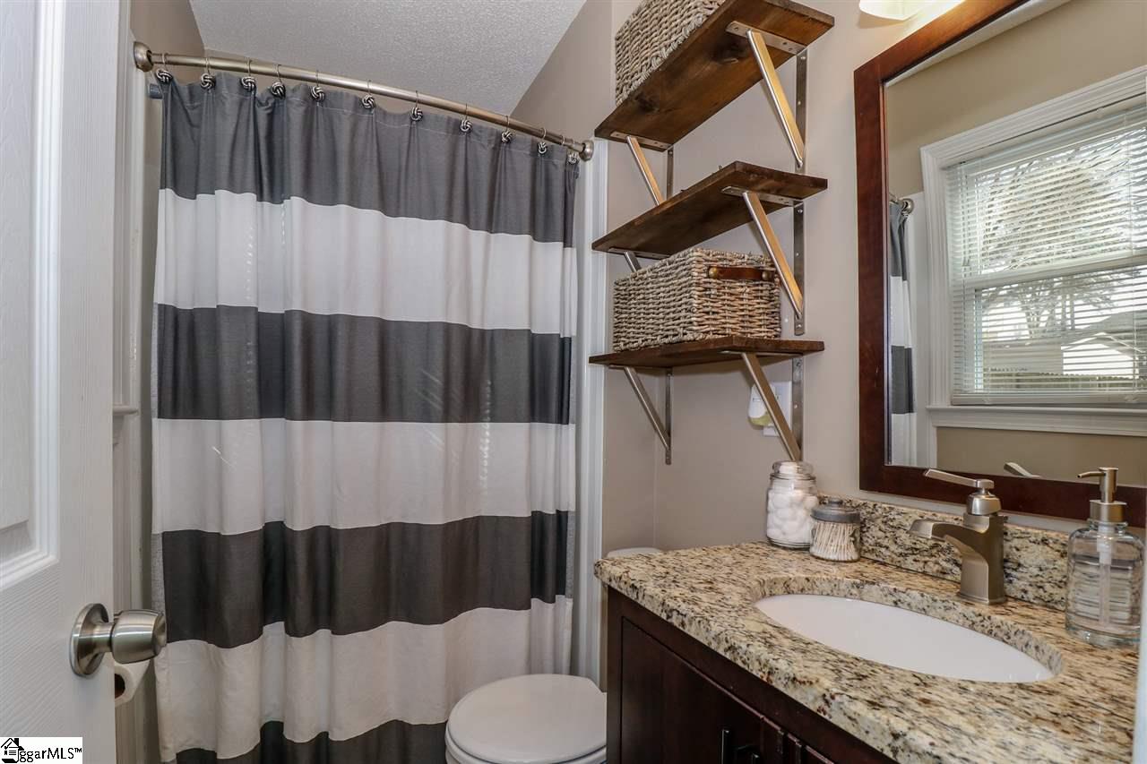 304 Jamestown Road Easley, SC 29640 - Photo 27 of 36