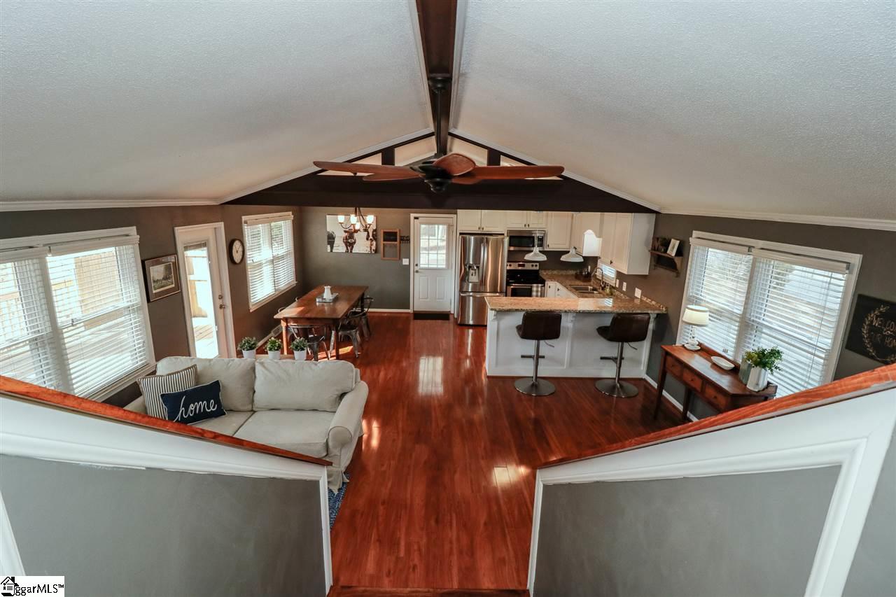 304 Jamestown Road Easley, SC 29640 - Photo 29 of 36