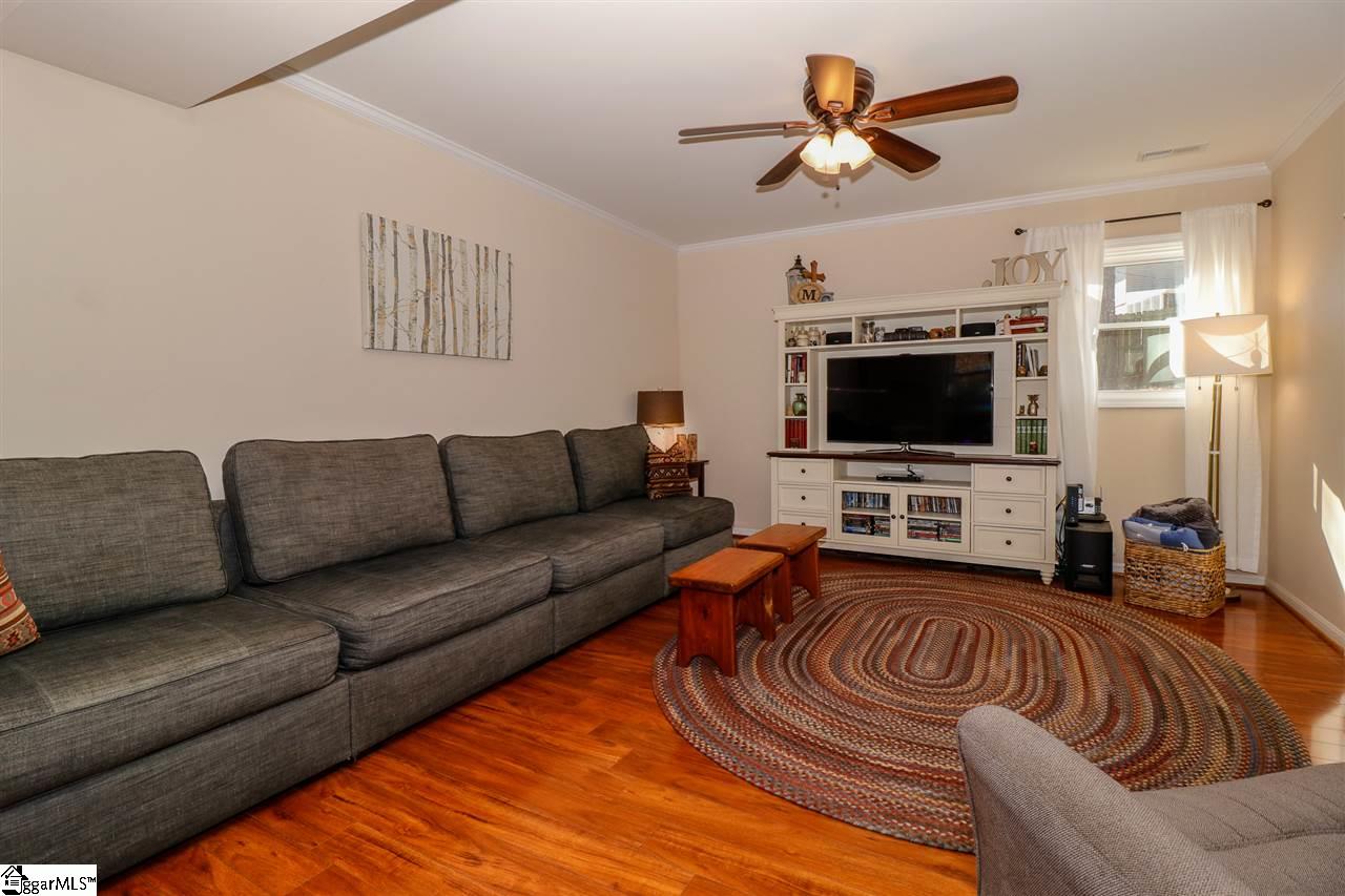 304 Jamestown Road Easley, SC 29640 - Photo 30 of 36
