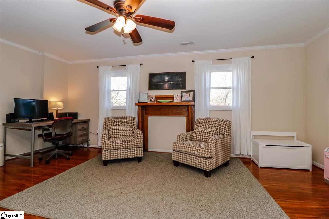 304 Jamestown Road Easley, SC 29640 - Photo 34 of 36