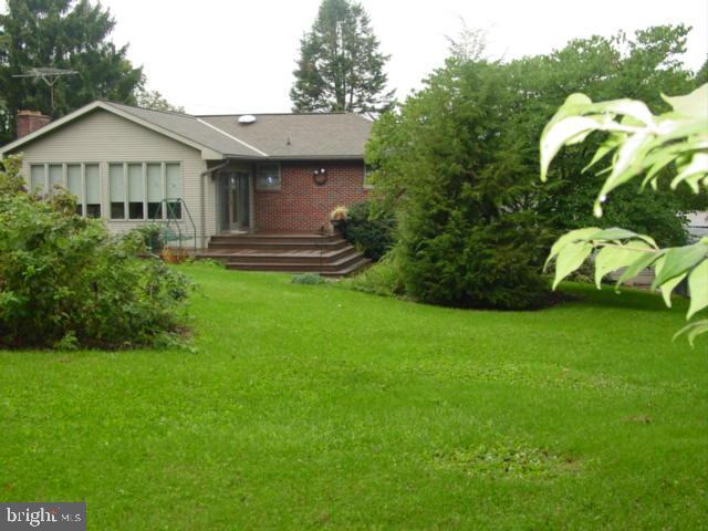 1044 North Forge Road Palmyra, PA 17078 - Photo 8 of 10 Gallery Image 8