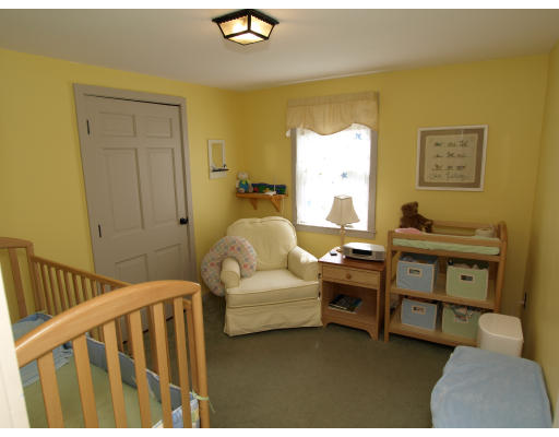18 Burnham Road Bolton, MA 01740 - Photo 12 of 19