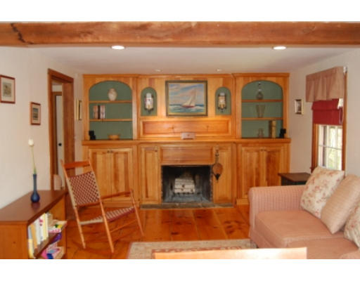 18 Burnham Road Bolton, MA 01740 - Photo 2 of 19