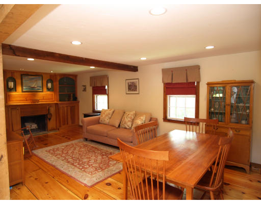 18 Burnham Road Bolton, MA 01740 - Photo 3 of 19