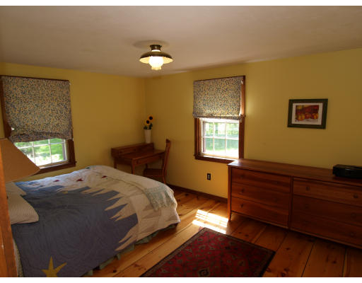 18 Burnham Road Bolton, MA 01740 - Photo 10 of 19
