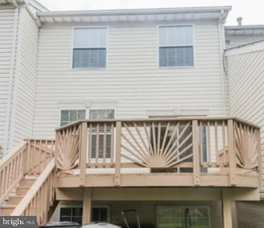 a view of a house with roof