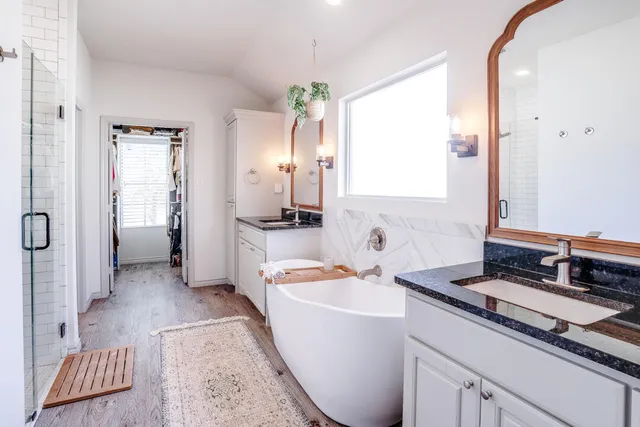 $259,900 | 7913 Avenue J, Lubbock, TX 79423