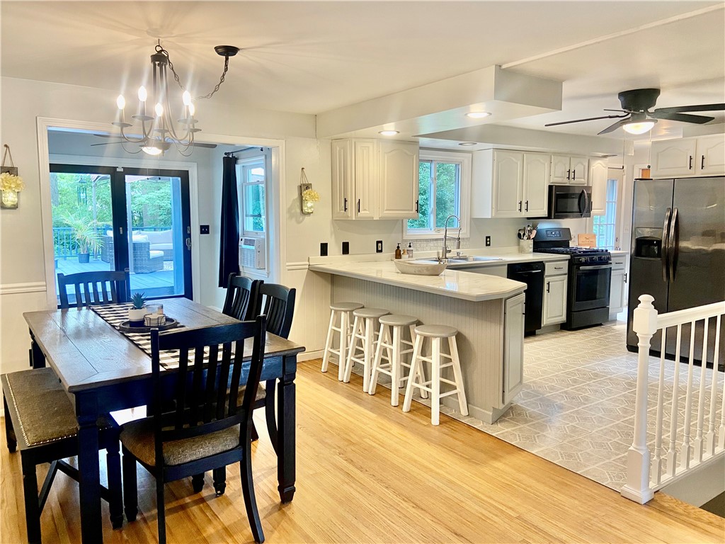 195 Wildbriar Road Henrietta, NY 14623 - Photo 10 of 31