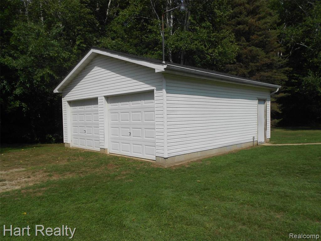 5800 Brining Road Port Hope, MI 48468 - Photo 6 of 25