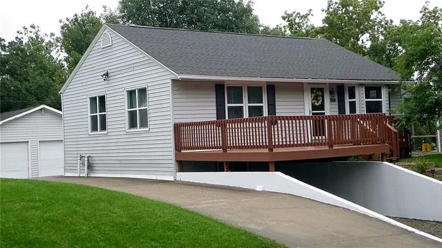 $220,000 | 1115 North Fillmore Street, Maryville, MO 64468