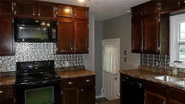 $215,000 | 1115 North Fillmore Street, Maryville, MO 64468