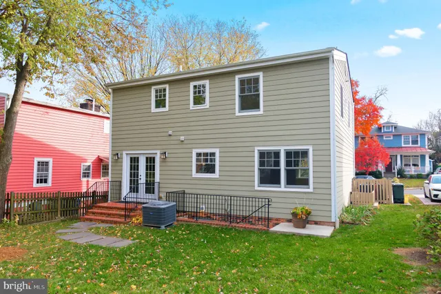 $6,000 | 4043 20th Road North, Arlington, VA 22207