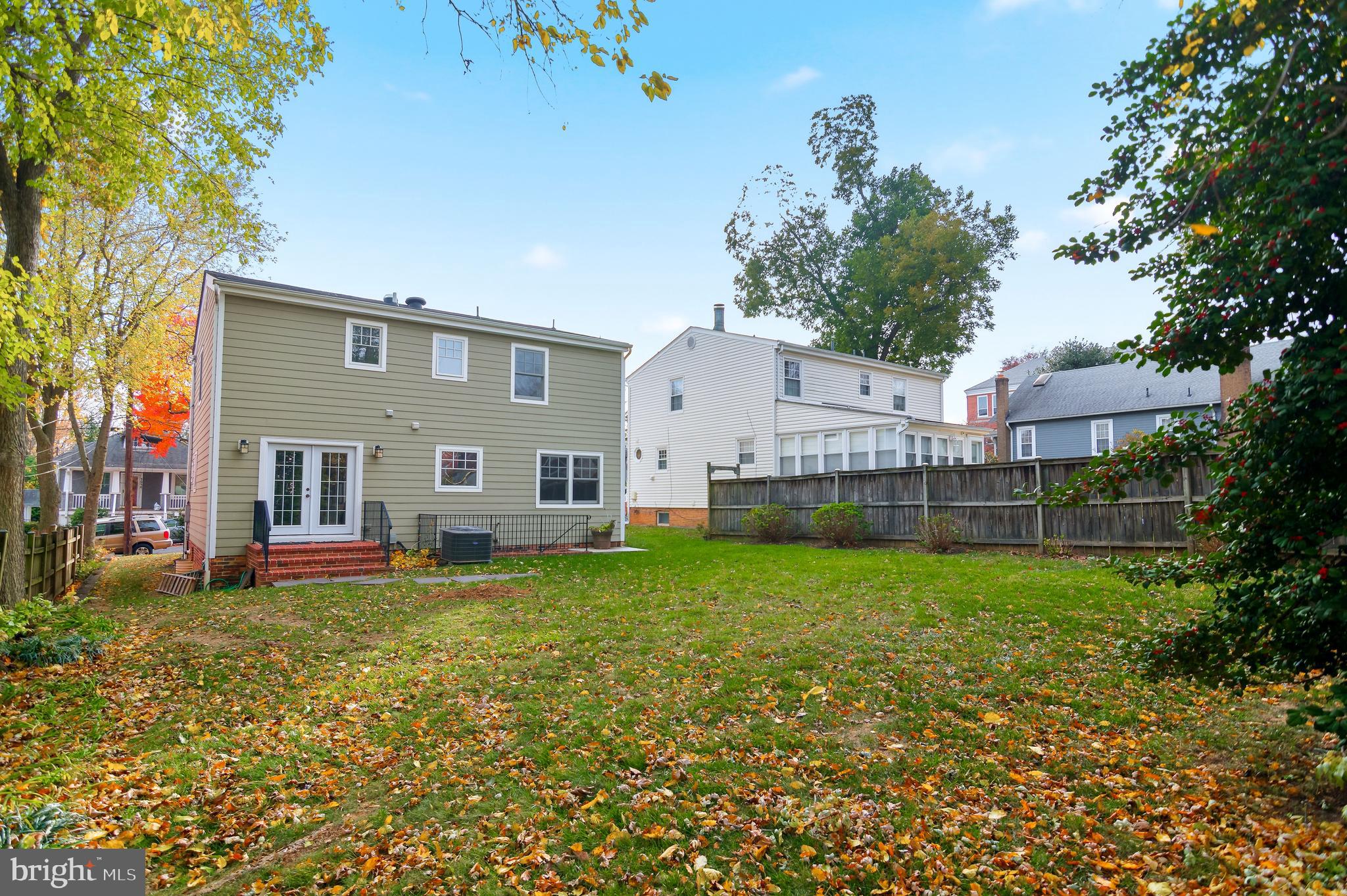 4043 20th Road North Arlington, VA 22207 - Photo 56 of 56 a house view with a garden space