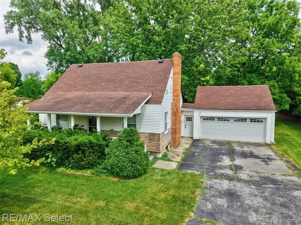 $189,900 | 7173 Porter Road, Grand Blanc, MI 48439
